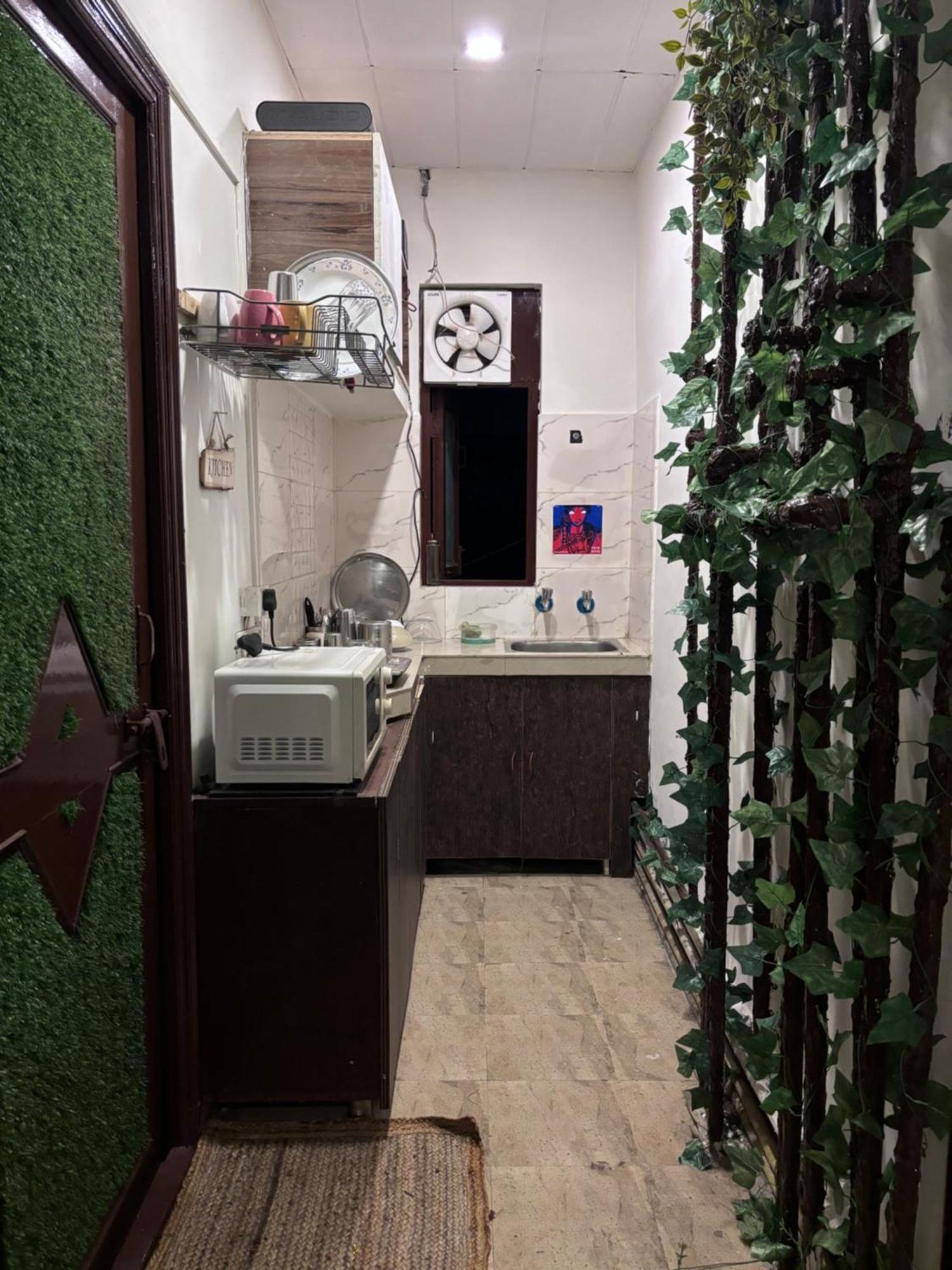 Anavrin Art House Apartment นิวเดลี ภายนอก รูปภาพ